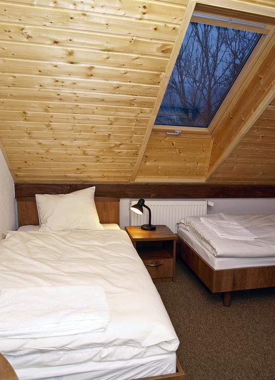 Noclegi Helvet Ustrzyki Dolne Chambre photo